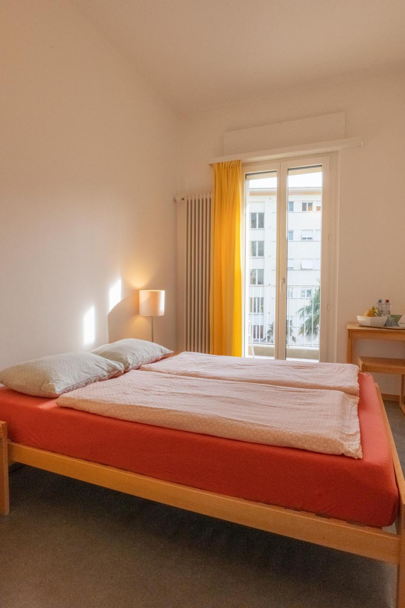 Locarno Youth Hostel מראה חיצוני תמונה