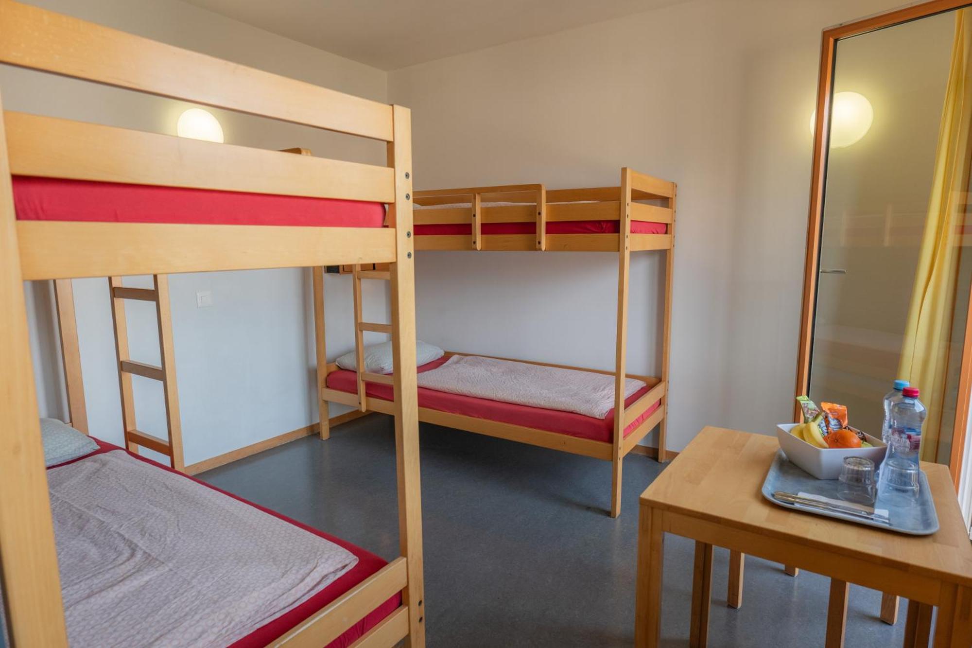 Locarno Youth Hostel מראה חיצוני תמונה